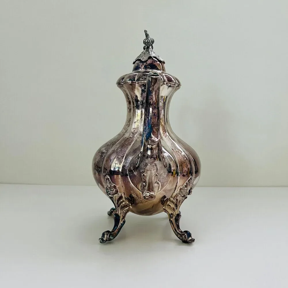 REED & BARTON 1795 Winthrop Silver Plated Melon Shape Coffee Teapot